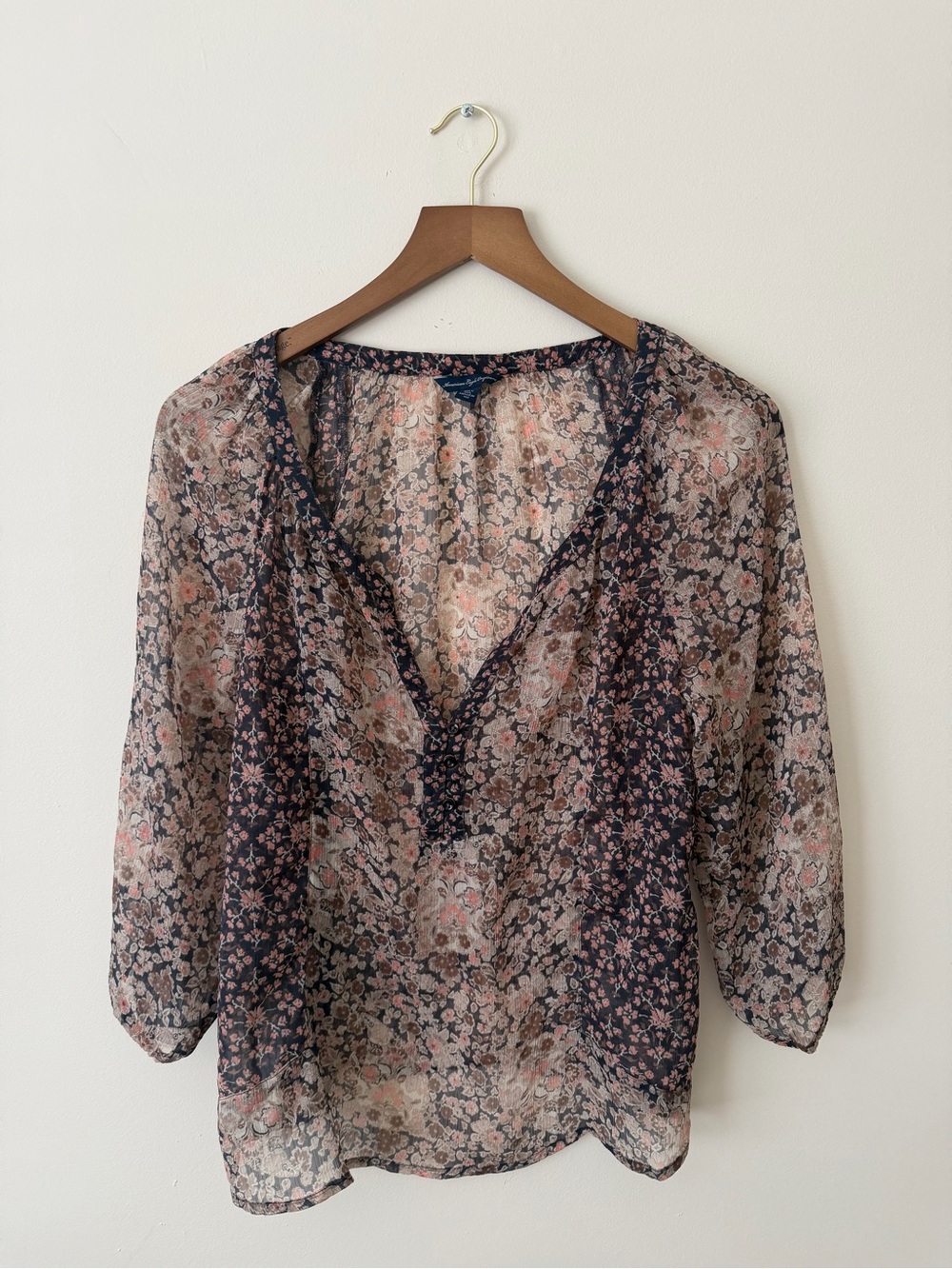 American Eagle Outfitters Sheer Floral V-Neck Blouse - Pink & Navy EUC Medium